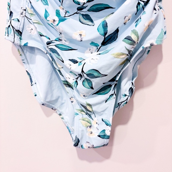 NIP TUCK – Light blue floral one-piece swimsuit * - Picture 7 of 9